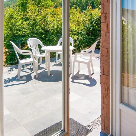 Holiday home Enticing In Near Forest *