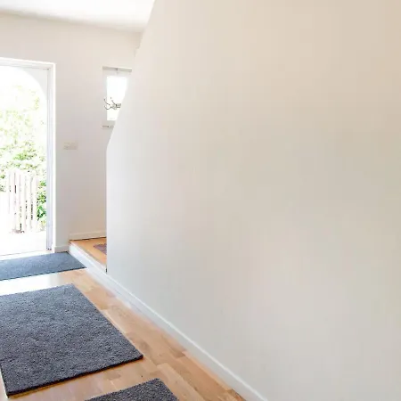 Holiday home Enticing In Near Forest *